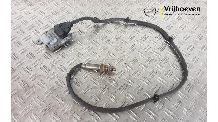 Usados Sensor Nox Opel Astra K Sports Tourer 1.6 CDTI 136 16V Precio € 350,00 Norma de margen ofrecido por Autodemontage Vrijhoeven B.V.