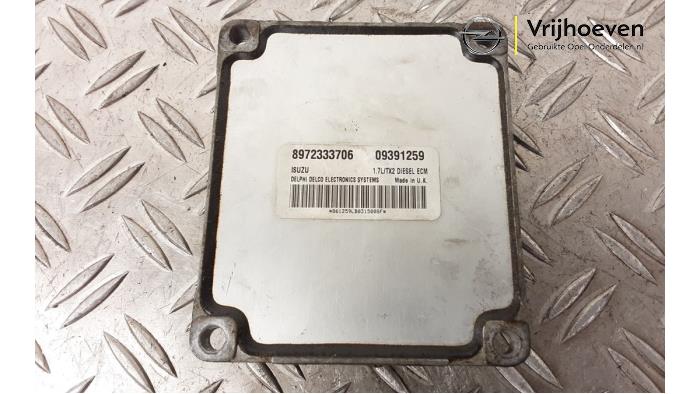 Used Engine management computer Opel Corsa C (F08/68) 1.7 DI 16V Price € 80,00 Margin scheme offered by Autodemontage Vrijhoeven B.V.