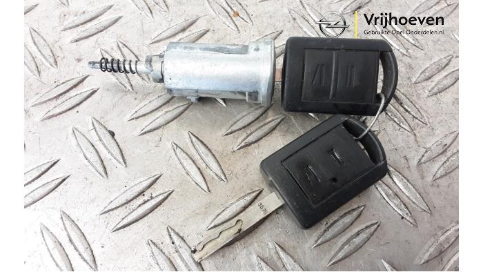 Ignition locks + keys with part number 93179259 stock