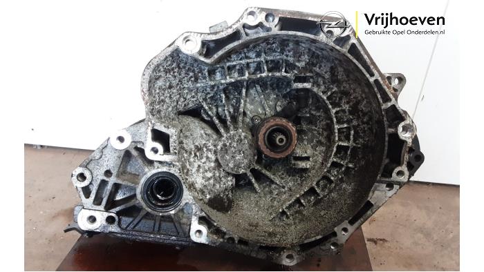 Gebrauchte Getriebe Opel Meriva (A) 1.6 16V Preis € 200,00 Margenregelung angeboten von Autodemontage Vrijhoeven B.V.