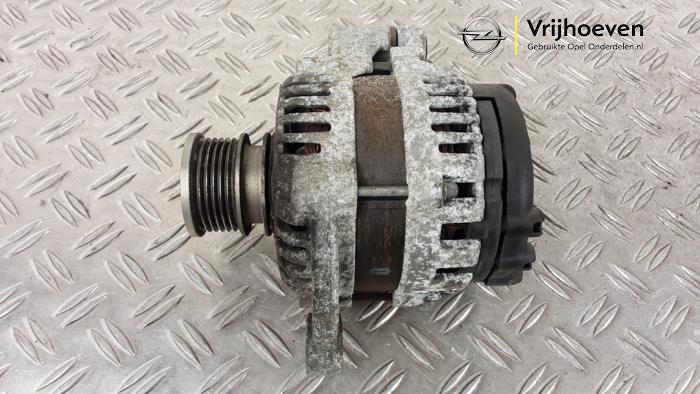 Begagnade Dynamo Opel Zafira Tourer (P12) 2.0 CDTI 16V 130 Ecotec Pris € 30,00 Marginaltabell erbjuds av Autodemontage Vrijhoeven B.V.