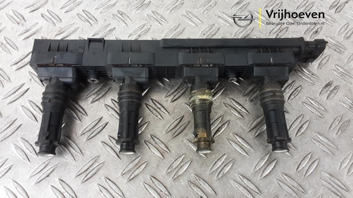 Begagnade Tändspole Opel Agila (A) 1.2 16V Twin Port Pris € 20,00 Marginaltabell erbjuds av Autodemontage Vrijhoeven B.V.