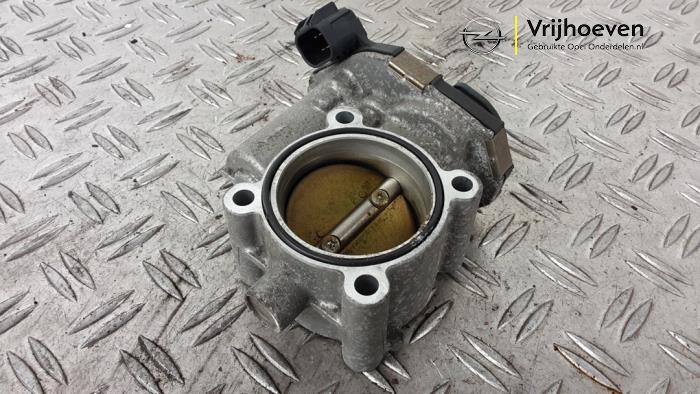 Gebrauchte Drosselklappengehäuse Opel Corsa E 1.6 OPC Turbo 16V Preis € 75,00 Margenregelung angeboten von Autodemontage Vrijhoeven B.V.