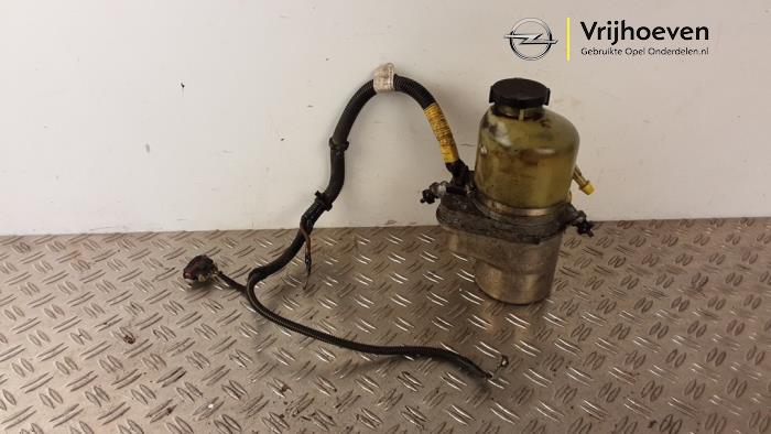 Usagé Pompe de direction Opel Meriva (B) 1.3 CDTI 16V Prix € 550,00 Règlement à la marge proposé par Autodemontage Vrijhoeven B.V.