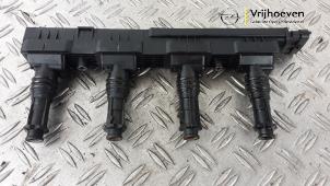 Begagnade Tändspole Opel Agila (A) 1.2 16V Pris € 25,00 Marginaltabell erbjuds av Autodemontage Vrijhoeven B.V.