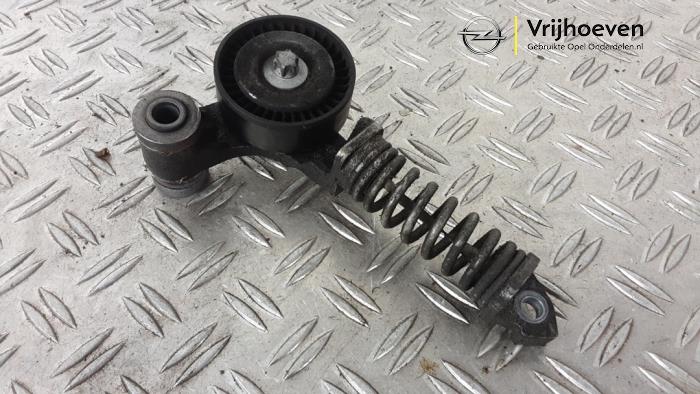 Usados Tensor correa múltiple Opel Corsa D 1.4 16V Twinport Precio € 20,00 Norma de margen ofrecido por Autodemontage Vrijhoeven B.V.