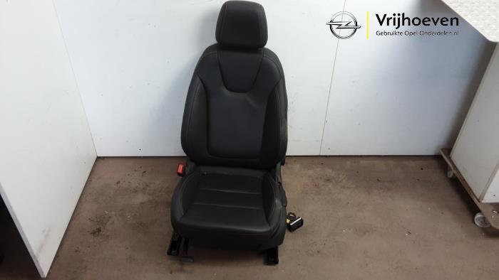 Gebrauchte Sitz links Opel Astra K 1.6 CDTI 110 16V Preis € 150,00 Margenregelung angeboten von Autodemontage Vrijhoeven B.V.