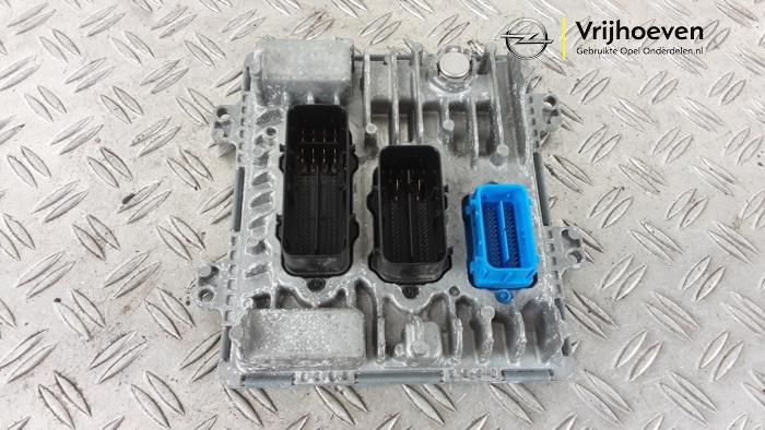 Used Engine management computer Opel Astra K 1.6 CDTI 110 16V Price € 200,00 Margin scheme offered by Autodemontage Vrijhoeven B.V.