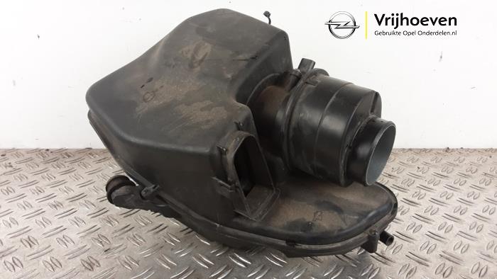 Begagnade Luftfilterhus Opel Astra K Sports Tourer 1.6 CDTI 136 16V Pris € 50,00 Marginaltabell erbjuds av Autodemontage Vrijhoeven B.V.