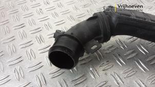 Intercooler Rohr van een Opel Grandland (X) 1.2 Turbo 12V 2018
