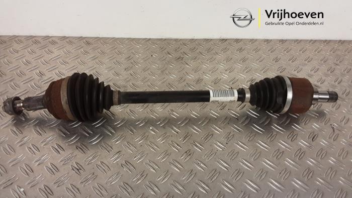 Gebrauchte Antriebswelle links vorne Opel Grandland (X) 1.2 Turbo 12V Preis € 150,00 Margenregelung angeboten von Autodemontage Vrijhoeven B.V.