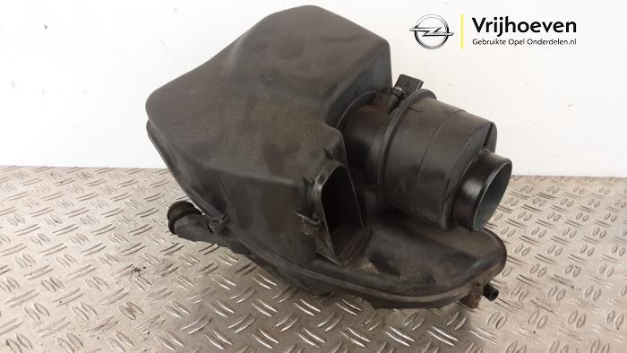 Begagnade Luftfilterhus Opel Astra K 1.0 Turbo 12V Pris € 60,00 Marginaltabell erbjuds av Autodemontage Vrijhoeven B.V.