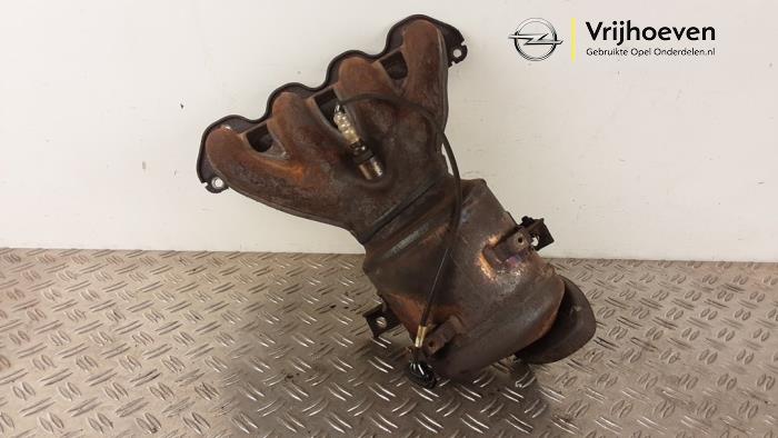 Gebrauchte Abgaskrümmer + Katalysator Opel Zafira (M75) 1.8 16V Ecotec Preis € 250,00 Margenregelung angeboten von Autodemontage Vrijhoeven B.V.