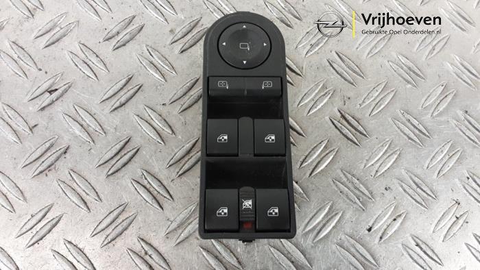 Usados Interruptor combinado de ventanillas Opel Zafira (M75) 1.8 16V Ecotec Precio € 50,00 Norma de margen ofrecido por Autodemontage Vrijhoeven B.V.