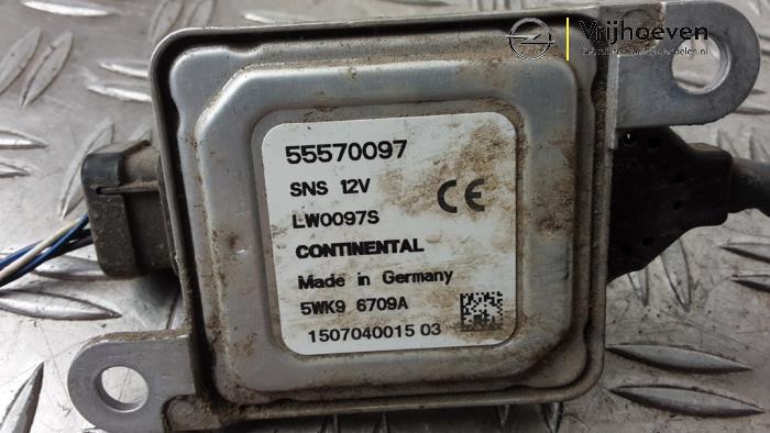 Nox sensor Opel Zafira Tourer 1.6 CDTI 16V ecoFLEX 136 - 55570097