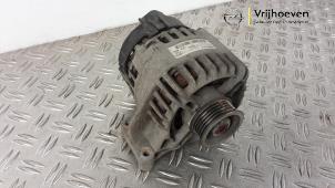Dynamo van een Opel Combo 1.4 16V ecoFlex 2012