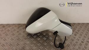 Begagnade Skärmspegel, höger Opel Zafira Tourer (P12) 1.6 SIDI Eco Turbo 16V Pris € 400,00 Marginaltabell erbjuds av Autodemontage Vrijhoeven B.V.