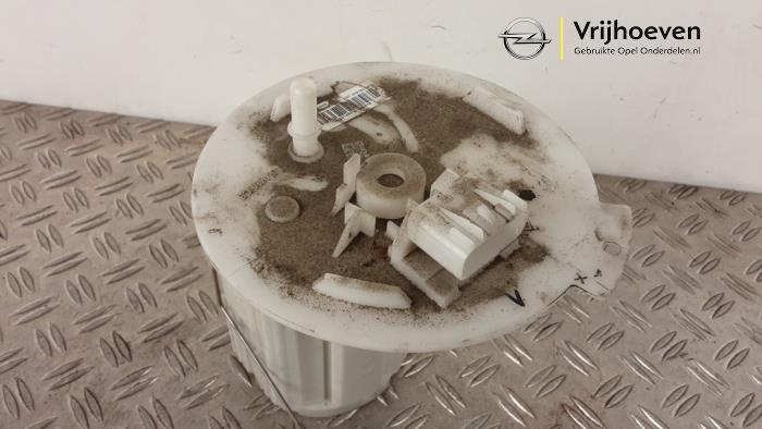 Pompe carburant électrique d'un Opel Zafira Tourer (P12) 1.6 SIDI Eco Turbo 16V 2014