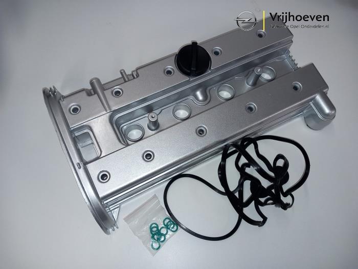 Neue Ventildeckel Opel Antara 2.4 16V Preis € 80,01 Mit Mehrwertsteuer angeboten von Autodemontage Vrijhoeven B.V.