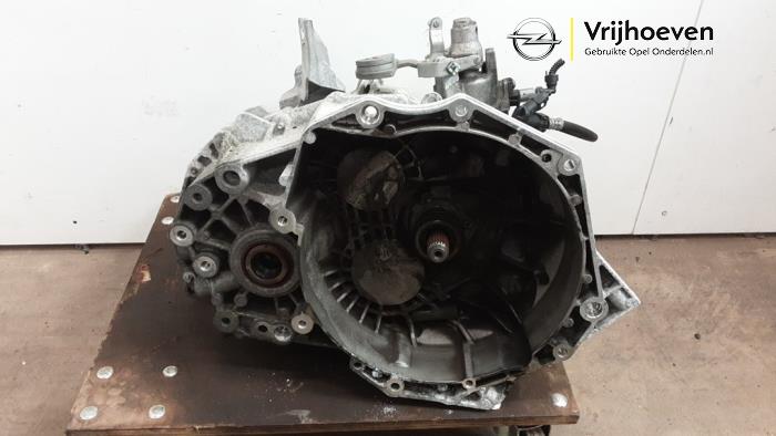 Begagnade Växellåda Opel Astra K 1.6 CDTI 110 16V Pris € 450,00 Marginaltabell erbjuds av Autodemontage Vrijhoeven B.V.