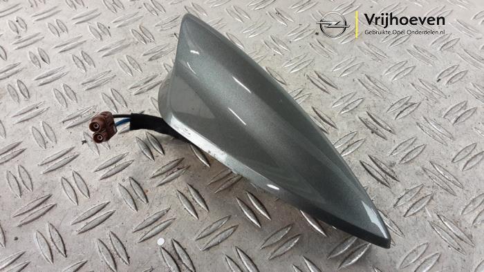 Używane Antena Opel Insignia Sports Tourer 1.6 CDTI 16V 136 Cena € 35,00 Procedura marży oferowane przez Autodemontage Vrijhoeven B.V.