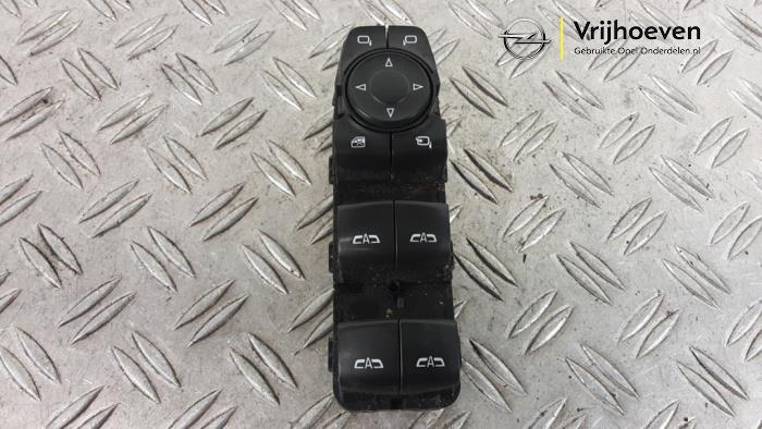 Usados Interruptor combinado de ventanillas Opel Insignia Sports Tourer 1.6 CDTI 16V 136 Precio € 80,00 Norma de margen ofrecido por Autodemontage Vrijhoeven B.V.