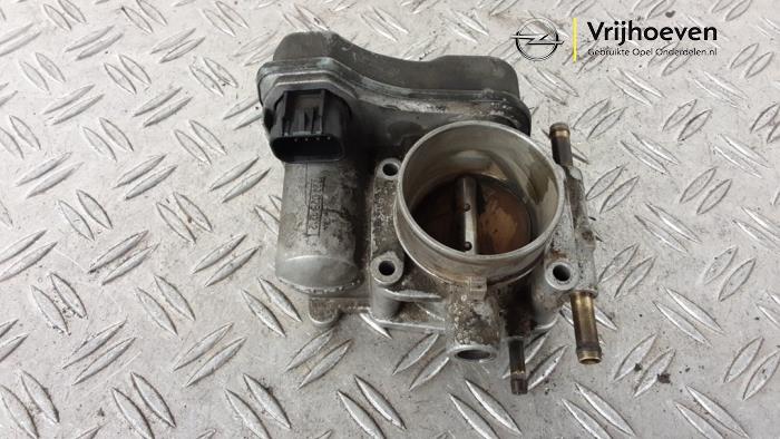 Używane Przepustnica Opel Astra G (F08/48) 1.6 16V Cena € 40,00 Procedura marży oferowane przez Autodemontage Vrijhoeven B.V.