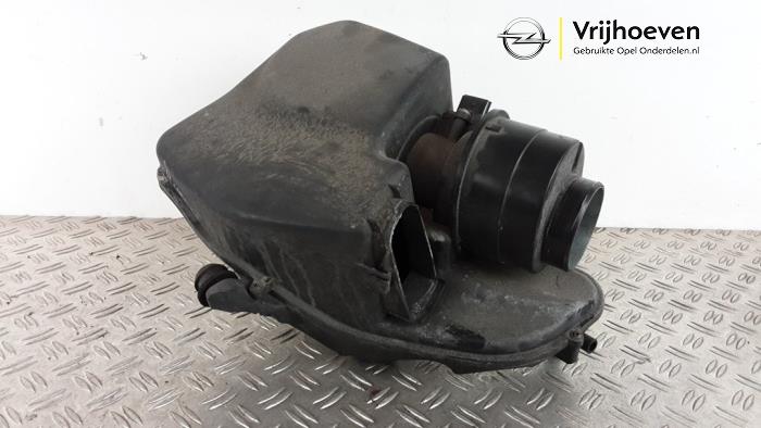 Gebrauchte Luftfiltergehäuse Opel Astra K 1.0 SIDI Turbo 12V Preis € 60,00 Margenregelung angeboten von Autodemontage Vrijhoeven B.V.
