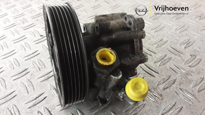 Usagé Pompe de direction Opel Combo 1.6 CDTI 16V Prix € 50,00 Règlement à la marge proposé par Autodemontage Vrijhoeven B.V.