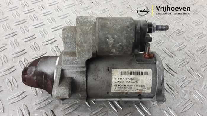 Usagé Démarreur Opel Combo 1.3 CDTI 16V ecoFlex Prix € 25,00 Règlement à la marge proposé par Autodemontage Vrijhoeven B.V.