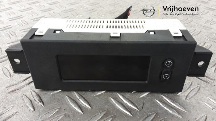 Begagnade Innerdisplay Opel Astra G Caravan (F35) Pris € 20,00 Marginaltabell erbjuds av Autodemontage Vrijhoeven B.V.