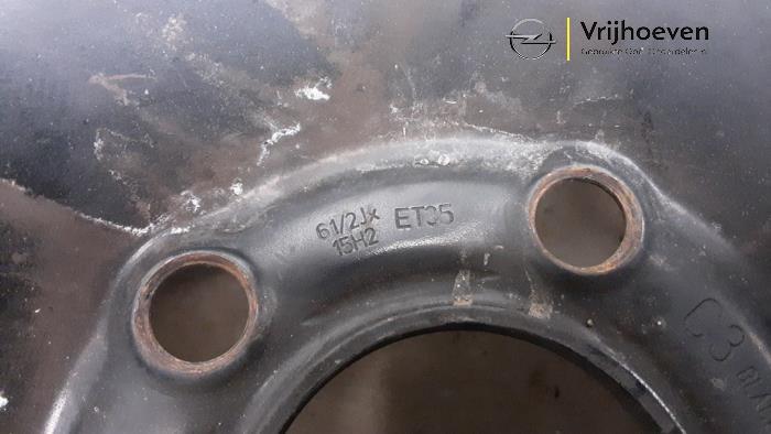 Hjuluppsättning från en Opel Astra H (L48)  2006