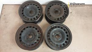 Gebrauchte Felgen Set Opel Astra H (L48) Preis € 80,00 Margenregelung angeboten von Autodemontage Vrijhoeven B.V.