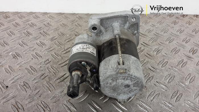 Gebrauchte Anlasser Opel Corsa F (UB/UH/UP) 1.2 12V 75 Preis € 30,00 Margenregelung angeboten von Autodemontage Vrijhoeven B.V.