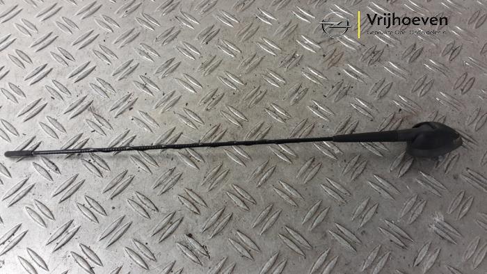 Używane Antena Opel Combo 1.6 CDTI 16V ecoFlex Cena € 20,00 Procedura marży oferowane przez Autodemontage Vrijhoeven B.V.