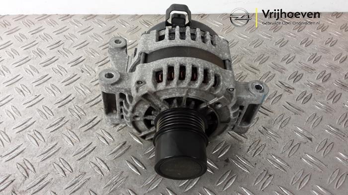 Begagnade Dynamo Opel Karl 1.0 12V Pris € 50,00 Marginaltabell erbjuds av Autodemontage Vrijhoeven B.V.