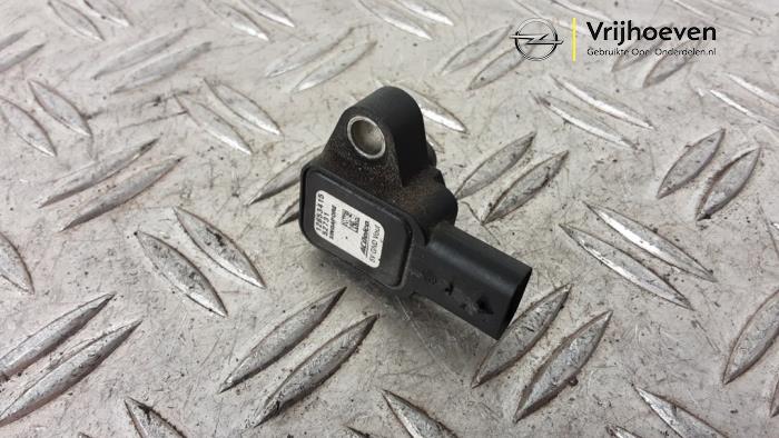 Begagnade MAP-sensor (insugsrör) Opel Karl 1.0 12V Pris € 20,00 Marginaltabell erbjuds av Autodemontage Vrijhoeven B.V.
