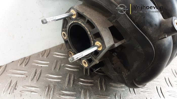 Gebrauchte Ansaugbrugge Opel Agila (B) 1.2 16V Preis € 40,00 Margenregelung angeboten von Autodemontage Vrijhoeven B.V.