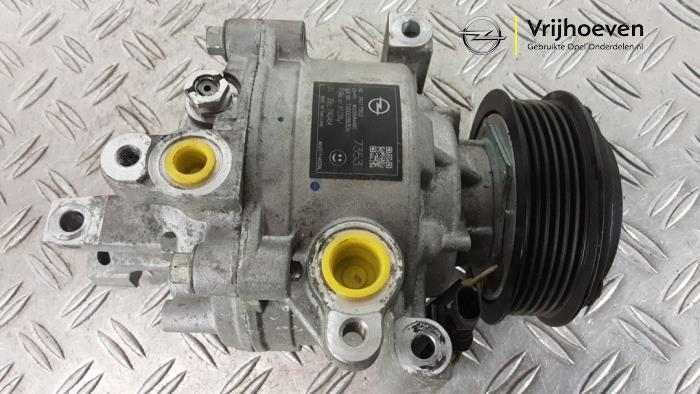 Usagé Pompe clim Opel Astra K Sports Tourer 1.5 CDTi 122 12V Prix € 400,00 Prix TTC proposé par Autodemontage Vrijhoeven B.V.