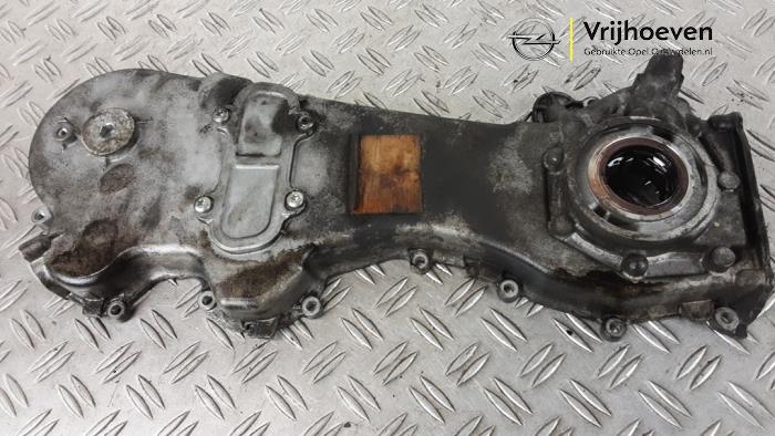 Usagé Couvercle de distribution Opel Corsa D 1.3 CDTi 16V ecoFLEX Prix € 35,00 Règlement à la marge proposé par Autodemontage Vrijhoeven B.V.
