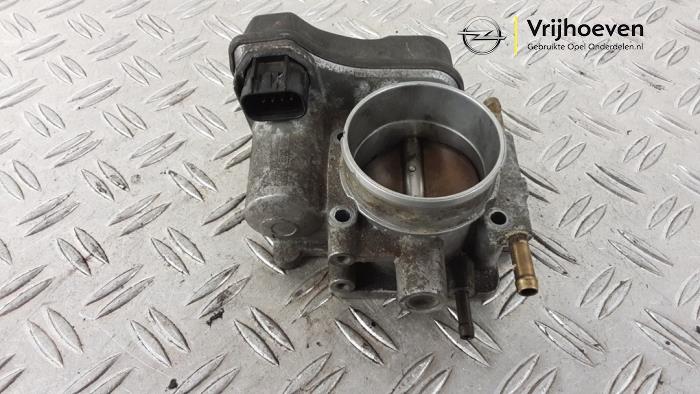 Gebrauchte Drosselklappengehäuse Opel Astra H (L48) 1.8 16V Preis € 75,00 Margenregelung angeboten von Autodemontage Vrijhoeven B.V.