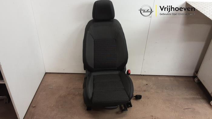 Używane Fotel prawy Opel Astra K Sports Tourer 1.5 CDTi 122 12V Cena € 150,00 Procedura marży oferowane przez Autodemontage Vrijhoeven B.V.