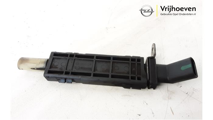 Begagnade Vevaxelsensor Opel Astra K Sports Tourer 1.6 CDTI 110 16V Pris € 20,00 Marginaltabell erbjuds av Autodemontage Vrijhoeven B.V.