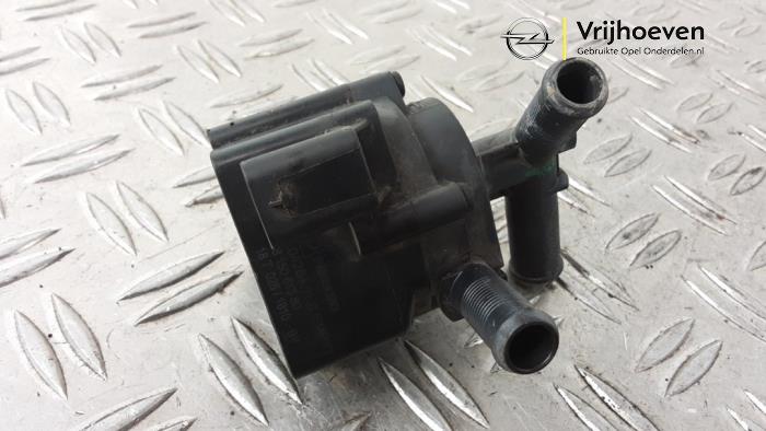 Begagnade Extra vattenpump Opel Grandland (X) 1.2 Turbo 12V Pris € 60,00 Marginaltabell erbjuds av Autodemontage Vrijhoeven B.V.
