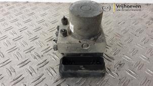 ABS pump from a Opel Astra K Sports Tourer 1.6 CDTI 136 16V 2017