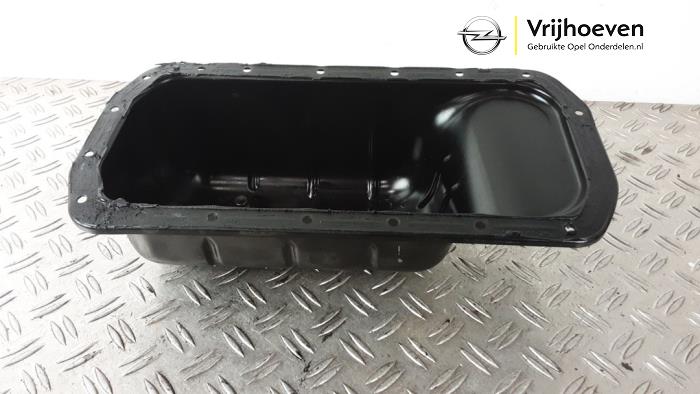 Usagé Couvercle carter Opel Corsa F (UB/UH/UP) 1.5 CDTI 100 Prix € 20,00 Règlement à la marge proposé par Autodemontage Vrijhoeven B.V.