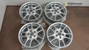 Usagé Kit jantes Opel Astra G (F08/48) Prix € 150,00 Règlement à la marge proposé par Autodemontage Vrijhoeven B.V.