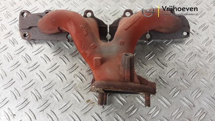 Gebrauchte Abgaskrümmer Opel Zafira (M75) 2.2 16V Direct Ecotec Preis € 70,00 Margenregelung angeboten von Autodemontage Vrijhoeven B.V.