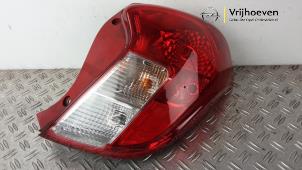 Usados Luz trasera derecha Opel Karl 1.0 12V Precio € 140,00 Norma de margen ofrecido por Autodemontage Vrijhoeven B.V.