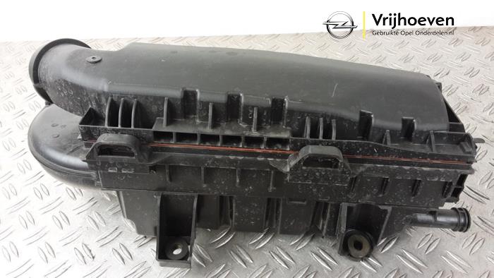 Begagnade Luftfilterhus Opel Mokka 1.2 Turbo 12V Pris € 24,94 Marginaltabell erbjuds av Autodemontage Vrijhoeven B.V.